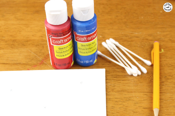 This patriotic art project for kids is a great way to celebrate the 4th of July. The fireworks 4th of July craft projects for kids to make and the USA Patriotric craft for kids to make is a fun summer craft project #summercraft #patriotriccraft #patrioticart #4thofJulycraft #4thofJulyartproject