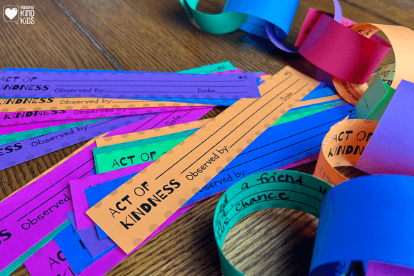 Use these acts of kindness links paper chain to celebrate kindness and encourage more of it. 