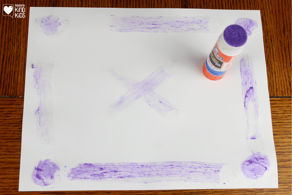 Glue this kindness placemat for snack time or lunch time in early childhood classrooms. 